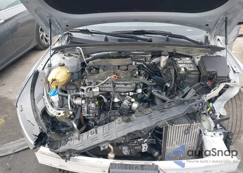 2022 Kia K5 Gt-Line z USA, uszkodzony, nr VIN 5XXG64J27NG124163